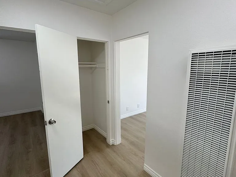 2250-2260 Kenrich Ct. — Photo 15