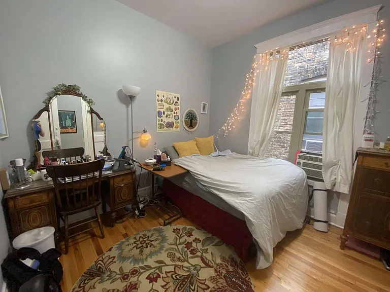 2537 N Sheffield Ave #307 — Photo 6