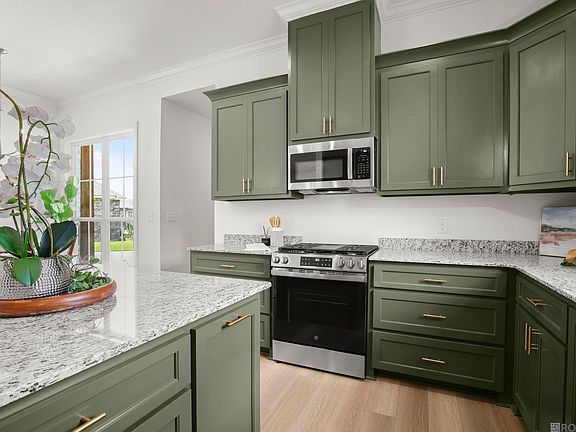 2nd image of 4750 Pointe Prospect Dr