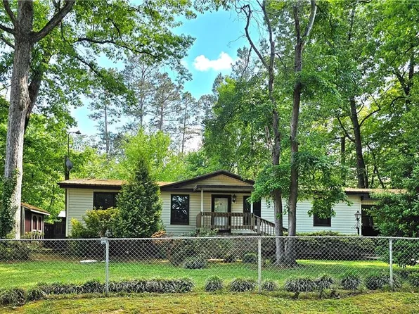 162 5th Ave, New London, NC 28127