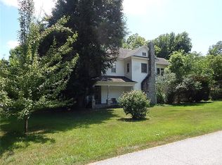 402 Huntsville St, Berryville, AR 72616