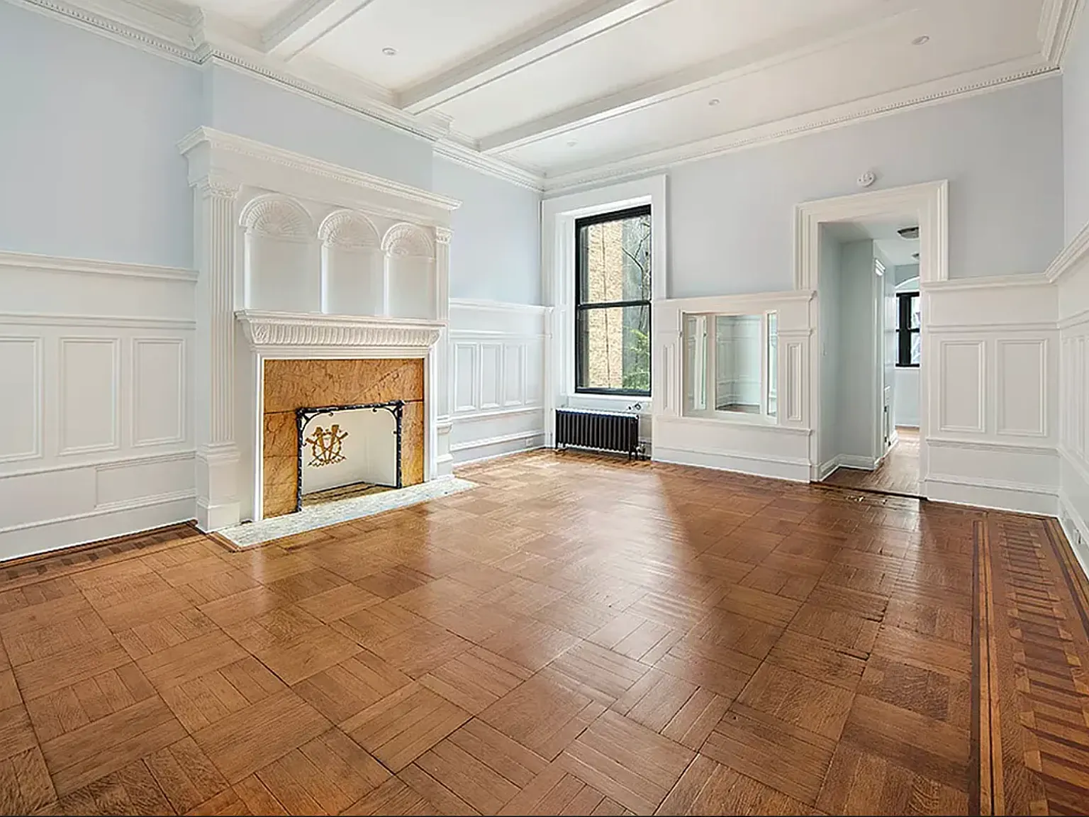 304 West 106th Street — Photo 1