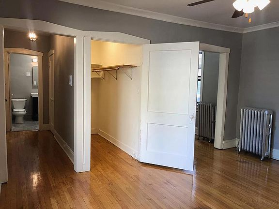 3rd image of 2011 W Leland Ave #3