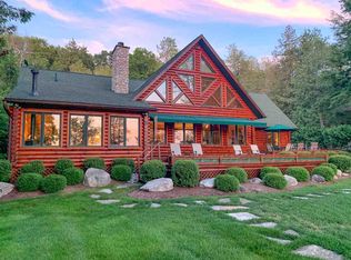 1273 Eagles Nest Rd, Indian River, MI 49749
