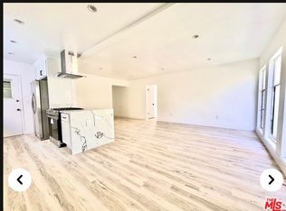 121 S Crescent Dr #D, Beverly Hills, CA 90212