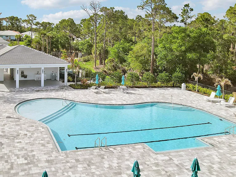 7030 SE Haven Ln — Photo 3