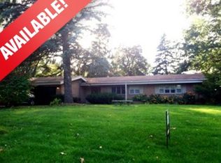 2306 Spring Brook Ave, Rockford, IL 61107