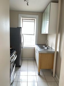 9034 148th St APT C2, Jamaica, NY, 11435