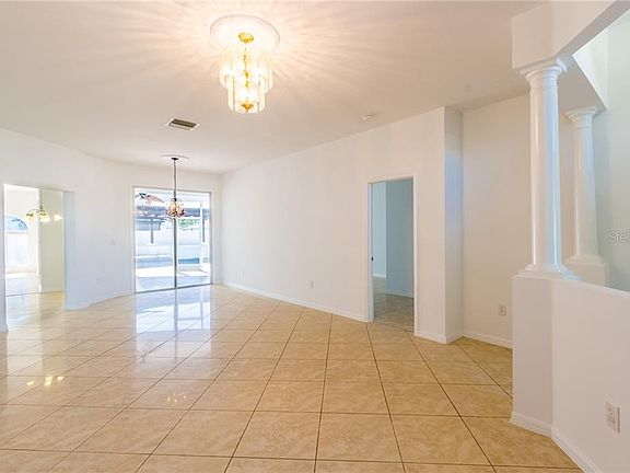 5th image of 12013 Hampshire Field Ct
