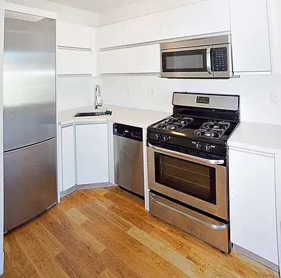 Rented by Compass | media 28