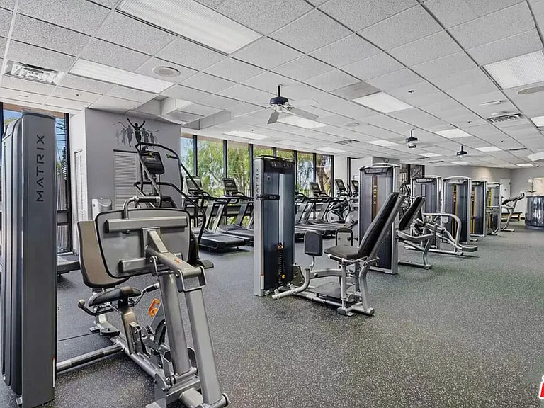 4267 Marina City Dr #106 — Photo 27