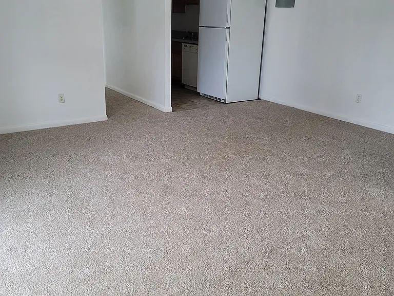 625A Chesapeake St SE #205 — Photo 17