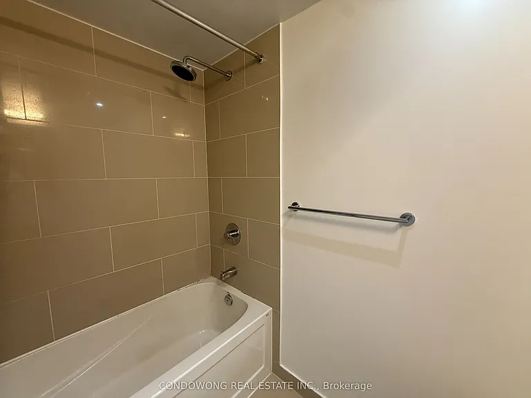 100 Harbour St #3602 — Photo 7