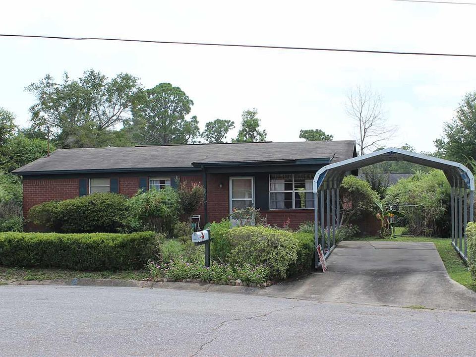 1st image of 296 Corrydale Dr