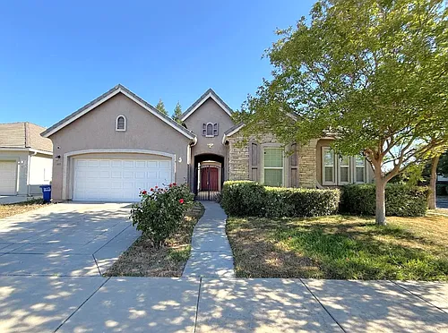 405 Hearst Dr Photo 1