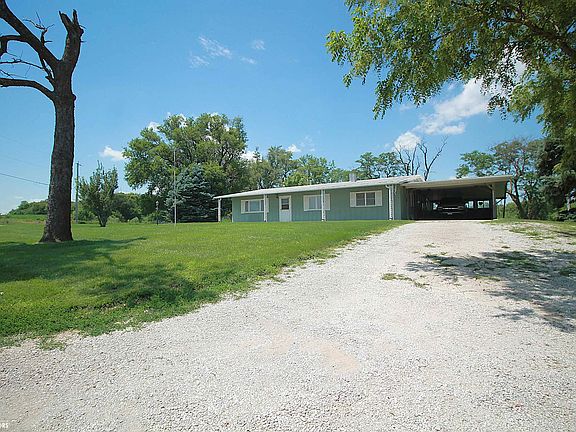 3rd image of 2707 205th St