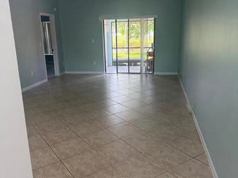 1463 Summit Run Cir — Photo 6