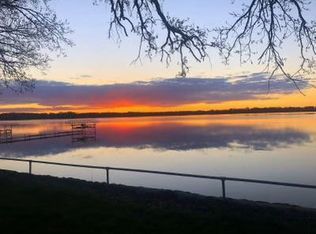 6241 24th St NE, Willmar, MN 56201