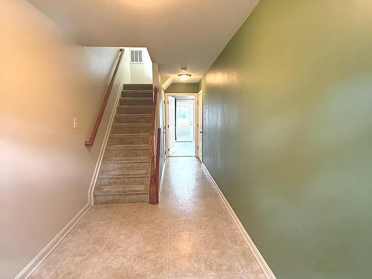 232 Morlatt Ln — Photo 21