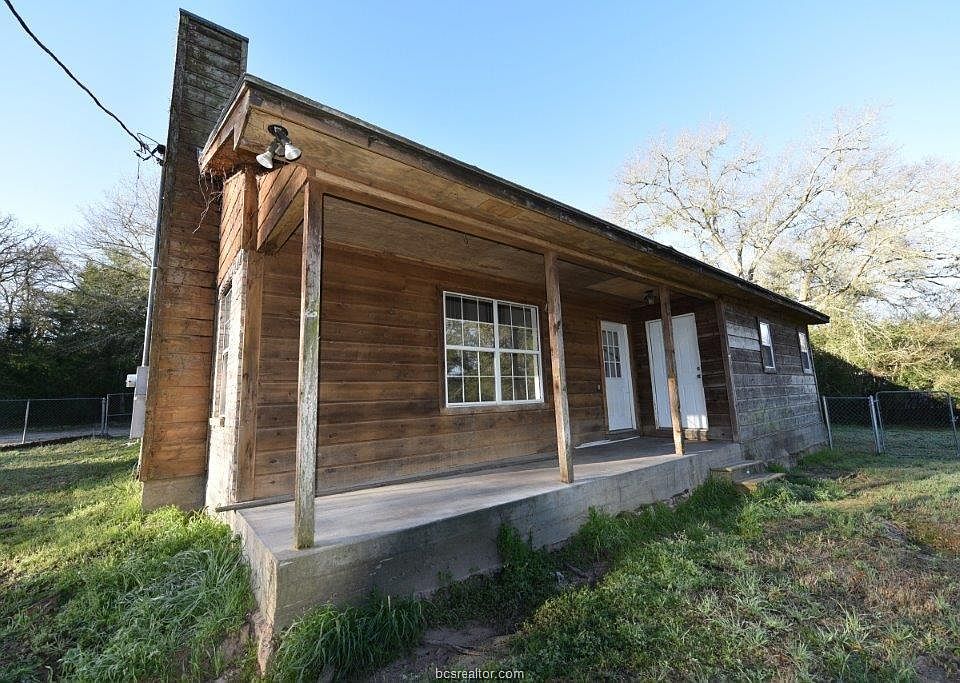 1st image of 5239 County Road 378