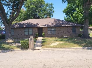 1429 Live Oak St, Sulphur Springs, TX 75482