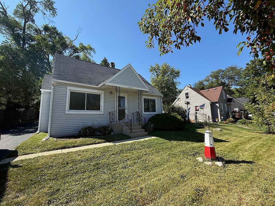 1st image of 1724 Lotus Dr