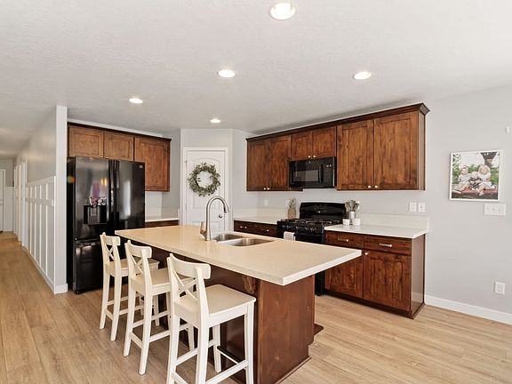 2nd image of 15132 S Peace Dr