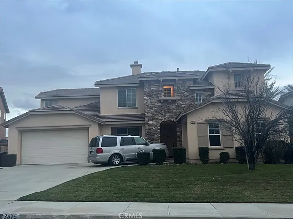 3875 Goldenrod Ave, Rialto, CA 92377