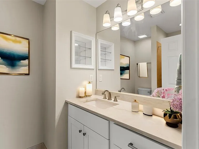 5222 Hampton Beach Pl — Photo 8