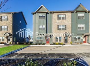 736 Elkins Dr, Lebanon, TN 37087