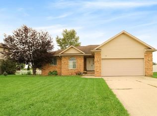 750 Blue Bird Ln, Milan, MI 48160