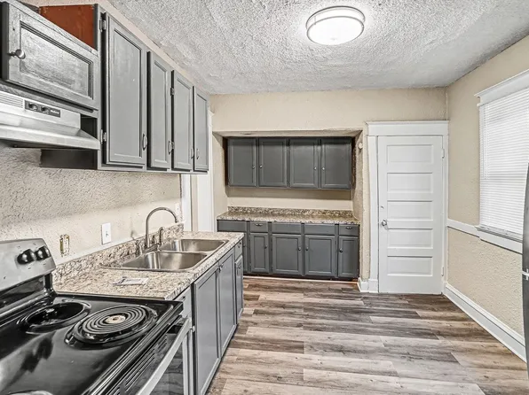 4119 Montgall Ave, Kansas City, MO 64130