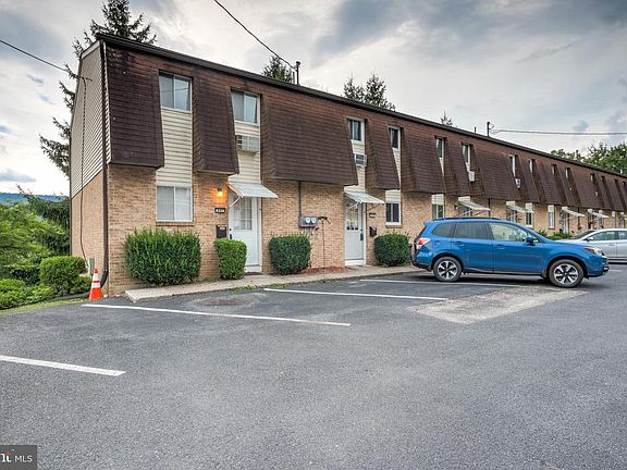 3rd image of 442 Valley St