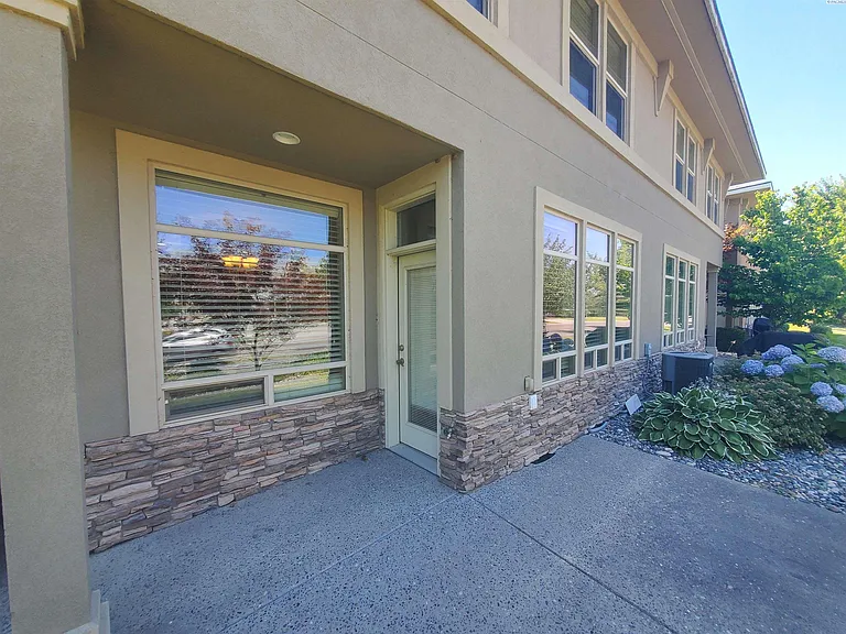 495 Columbia Point Dr — Photo 17