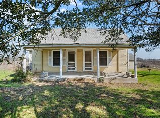 400 N Broadway St, Riesel, TX 76682