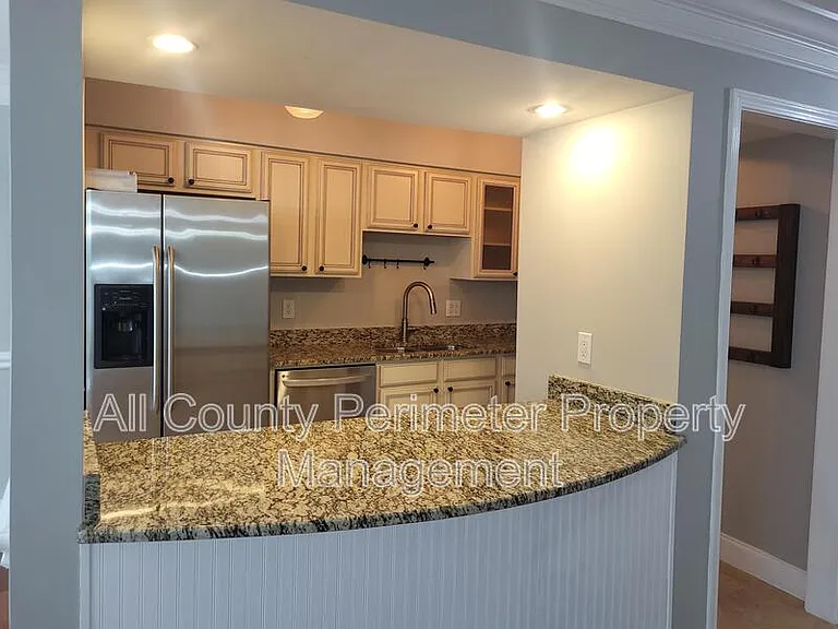 6980 Roswell Rd #C5 — Photo 5