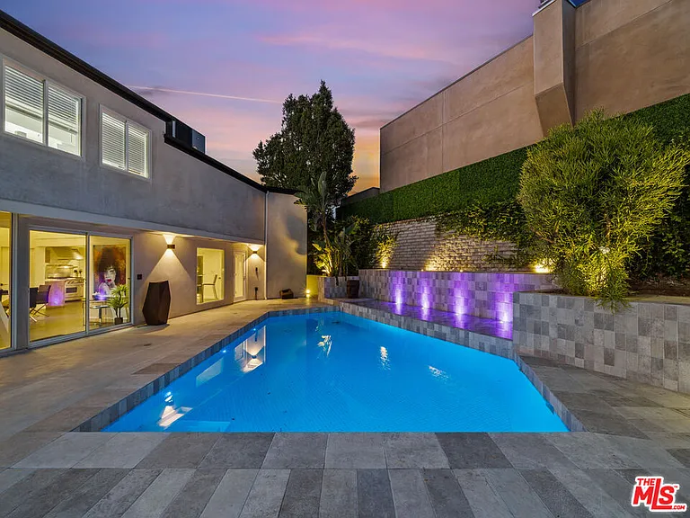 8460 Cole Crest Dr — Photo 47