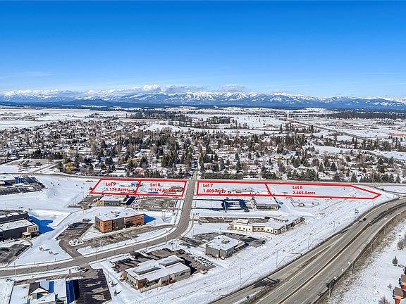 3rd image of 140 Timberwolf Pkwy Lot 7