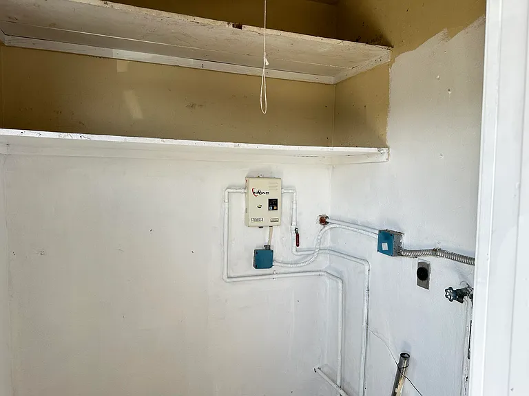 527 Puritan Rd #2 — Photo 8