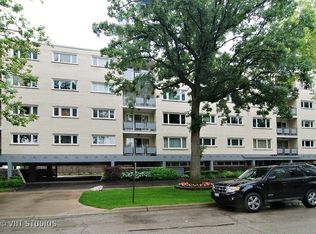 1535 Forest Ave APT 205, River Forest, IL