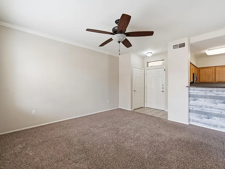 20100 N 78th Pl #1146 — Photo 10