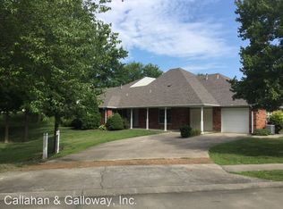 4813 Brandon Woods St, Columbia, MO 65203