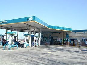 2nd image of 8438 N Telegraph Rd