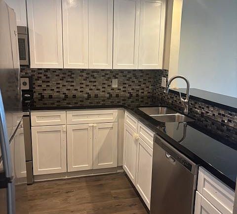 4th image of 9235 Lagoon Pl APT 214