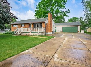 4508 Dickersonville Rd, Ransomville, NY 14131