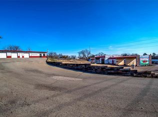 1102 E 1st St, Chandler, OK 74834