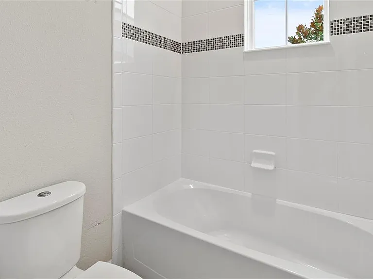 8764 Powder Ridge Trl — Photo 27