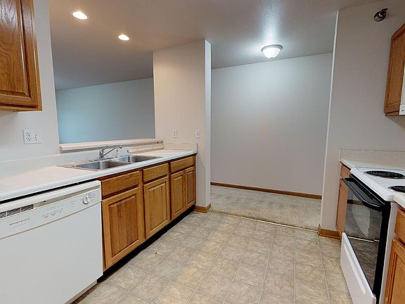 5th image of 1401 N Dakota Ave #6310645
