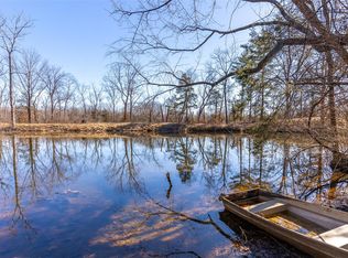 5295 Hackmann Rd, Augusta, MO 63332