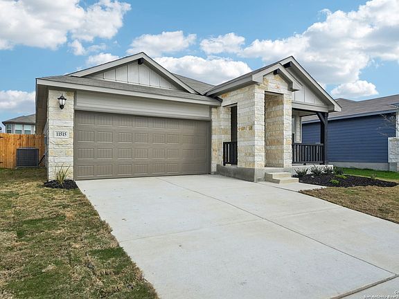 2nd image of 11515 Mustang Grove